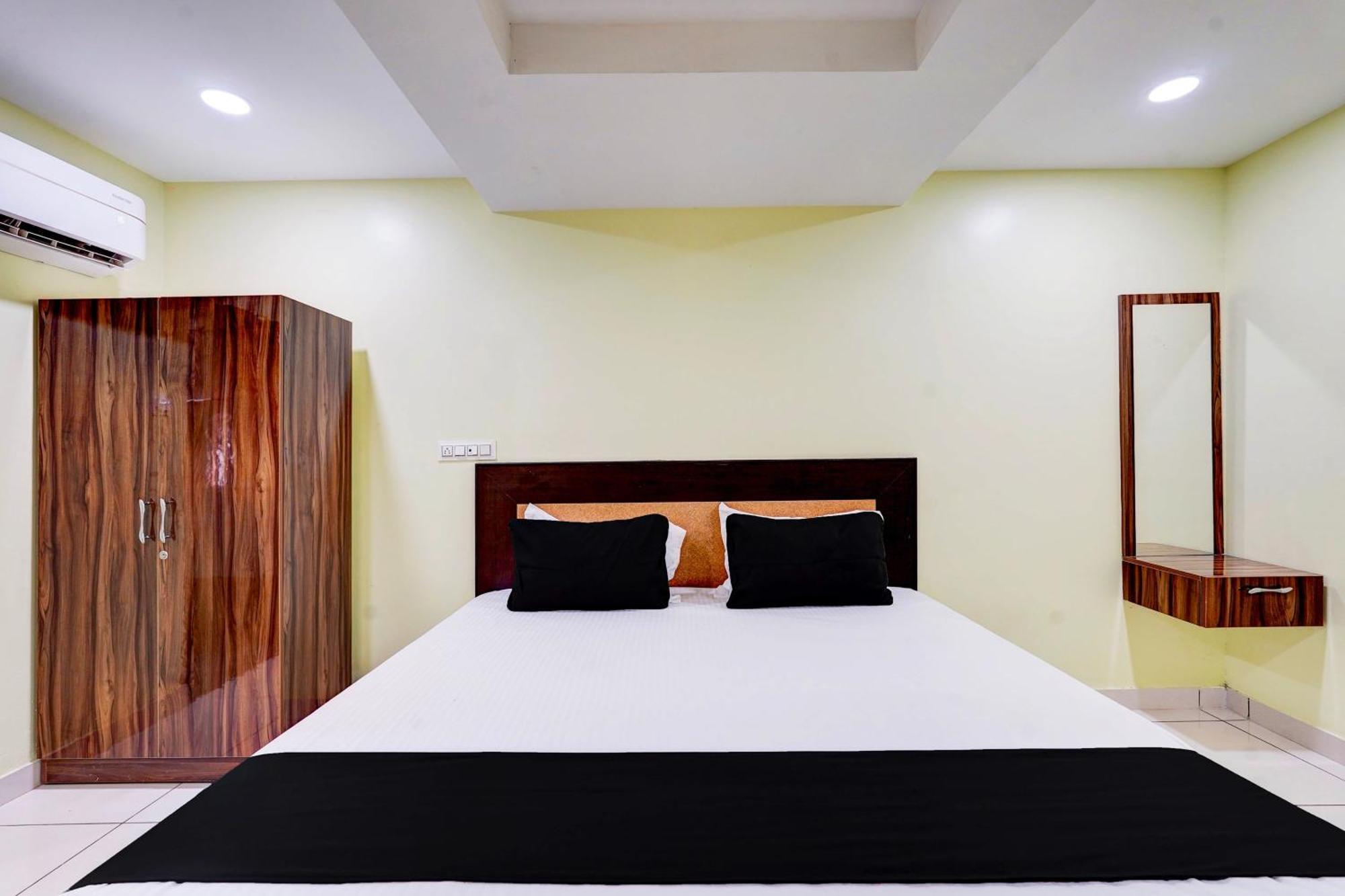 Super Hotel O Perungalathur Near Bus Stand Chennai Exterior foto